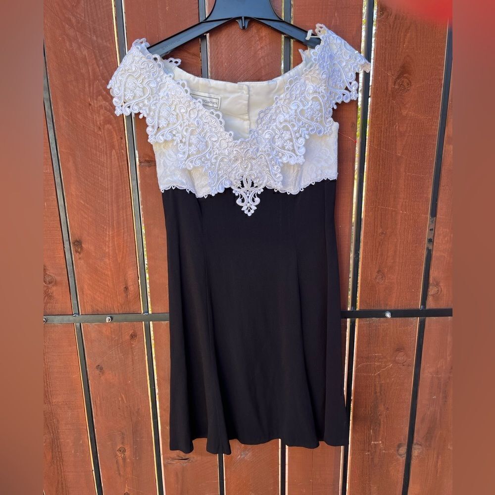 Vintage 80’s Scott McClintock Off Shoulder Mini Dress Size 8